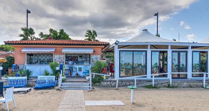 Hotel Vela Velo Club Вьесте Экстерьер фото